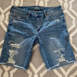 American Eagle Skinny Bermuda